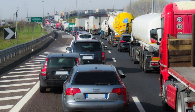 congestionamento de caminhões